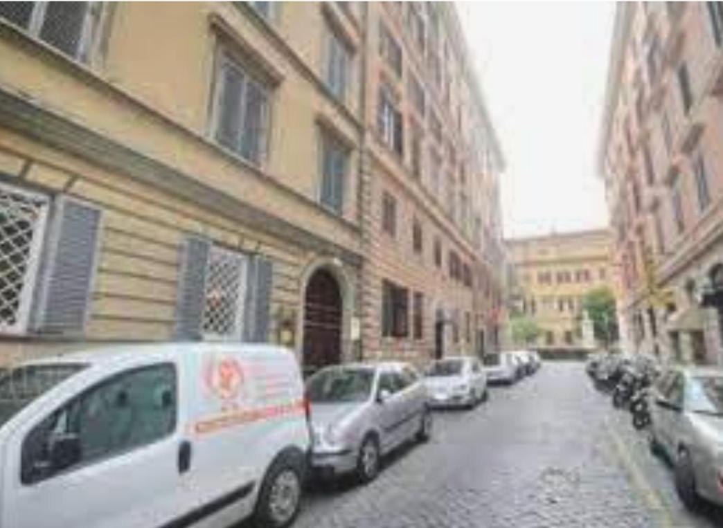 Via Del Macao